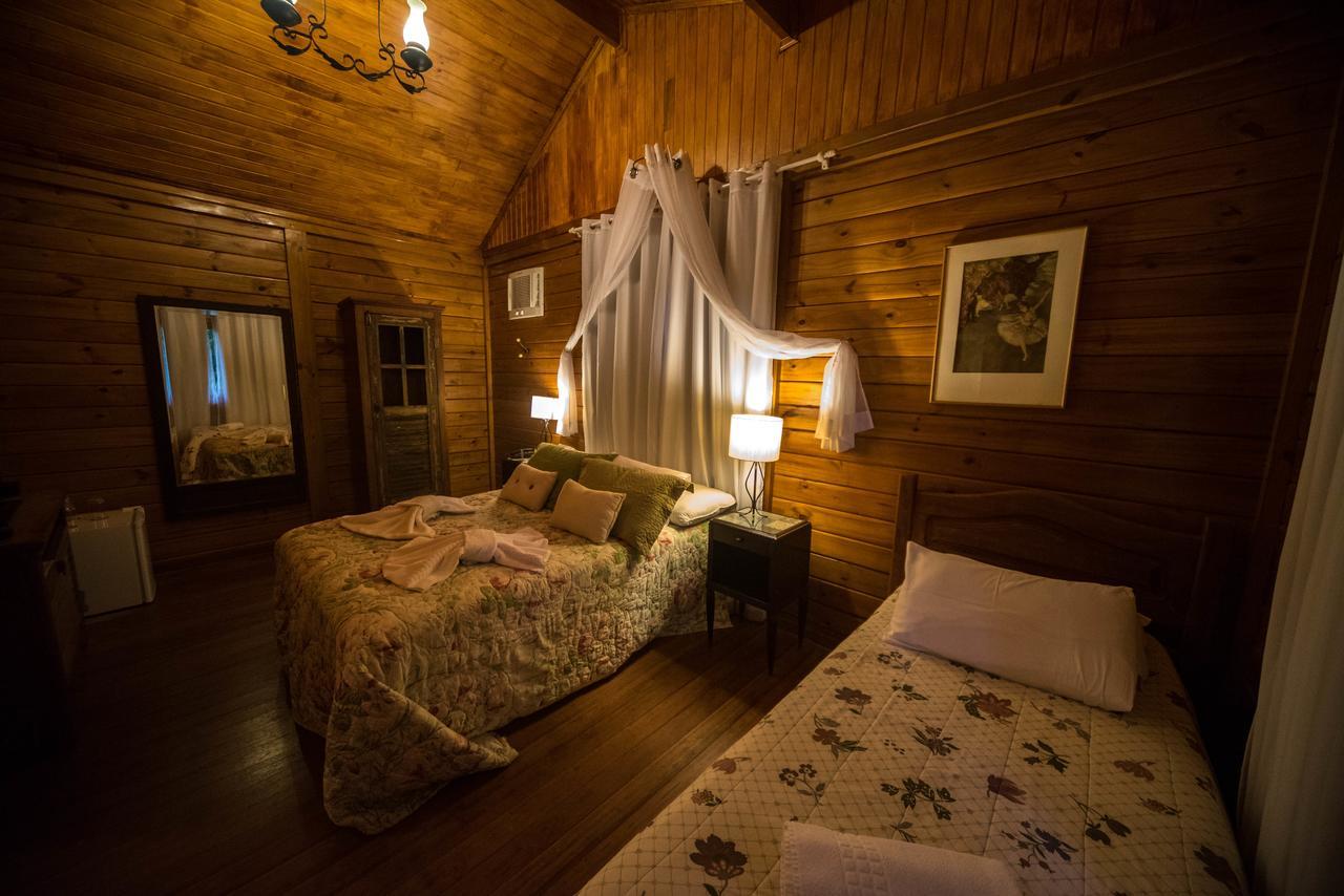 Pousada Quinta Dos Passaros Itaipava ภายนอก รูปภาพ