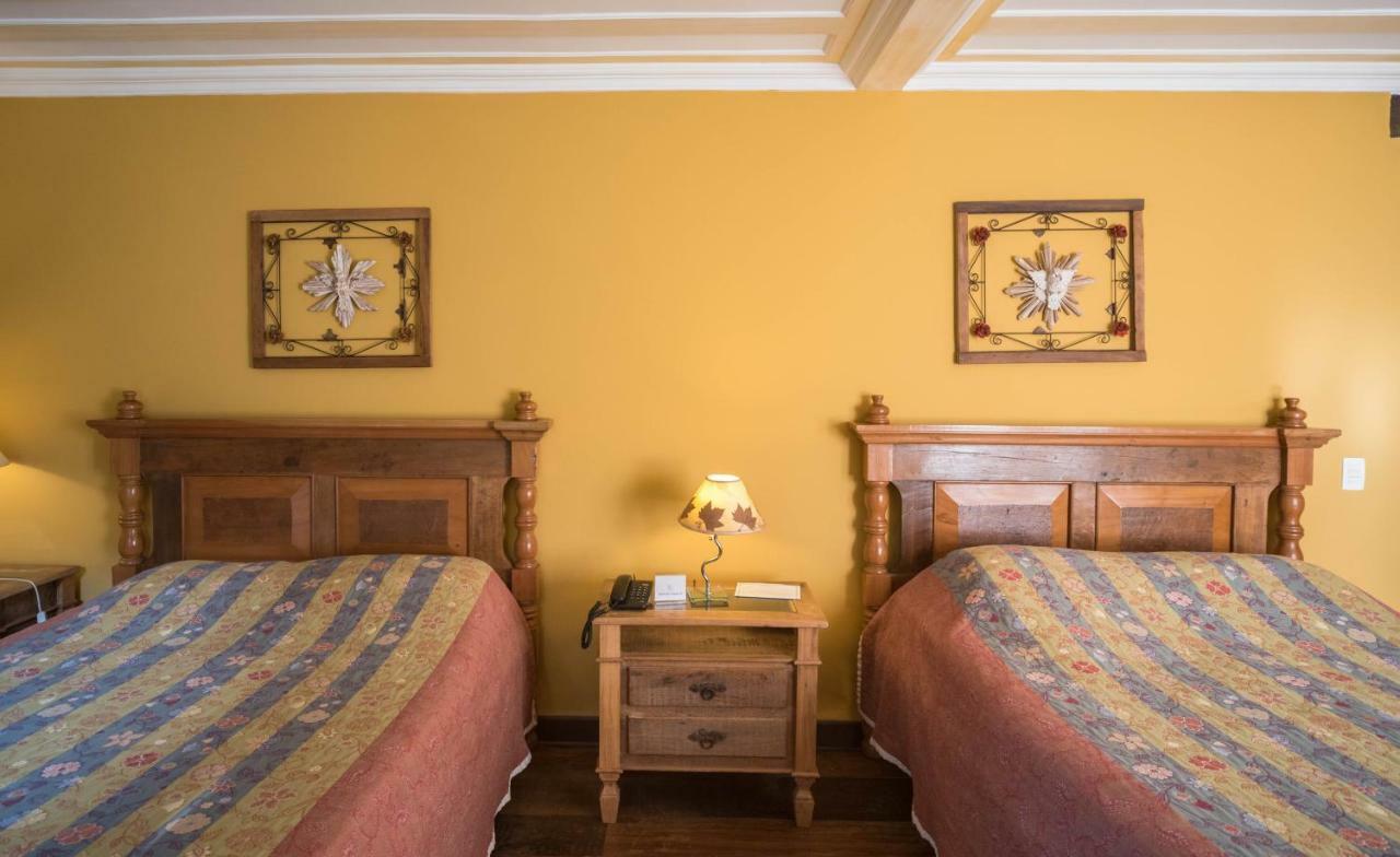 Pousada Quinta Dos Passaros Itaipava ภายนอก รูปภาพ