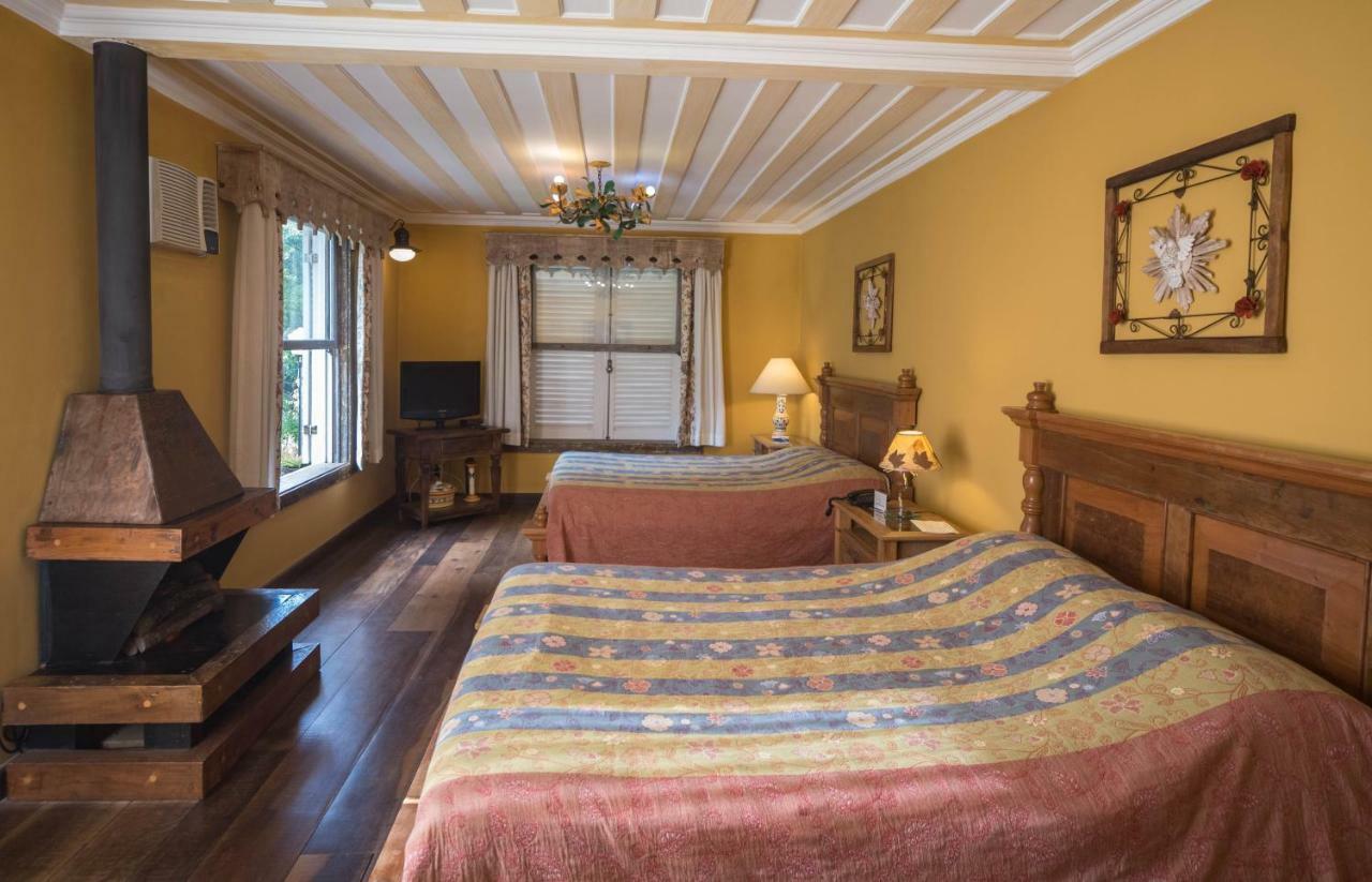 Pousada Quinta Dos Passaros Itaipava ภายนอก รูปภาพ