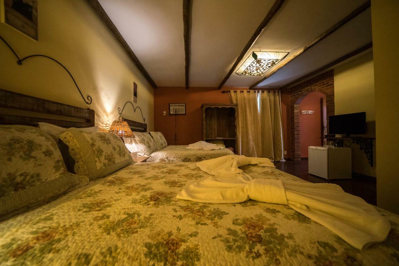 Pousada Quinta Dos Passaros Itaipava ภายนอก รูปภาพ